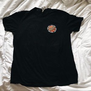 ✨NWT✨ Santa Cruz T-shirt